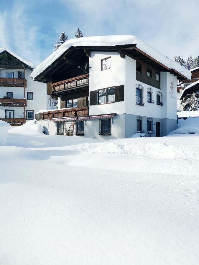 Family Friendly Chalet - Central With Beautiful Mountain Views Seefeld in Tirol Exterior foto